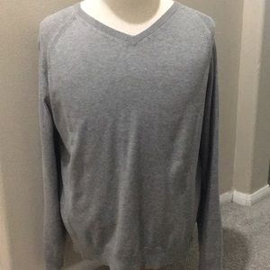 Banana Republic Men’s V-Neck Grey Sweater